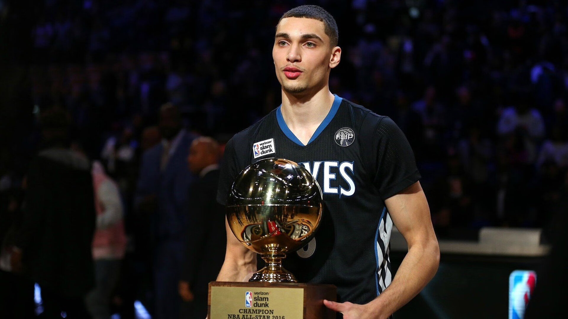 魔术带走篮网，班凯罗关键回合不手软，定义新时代的唯一性